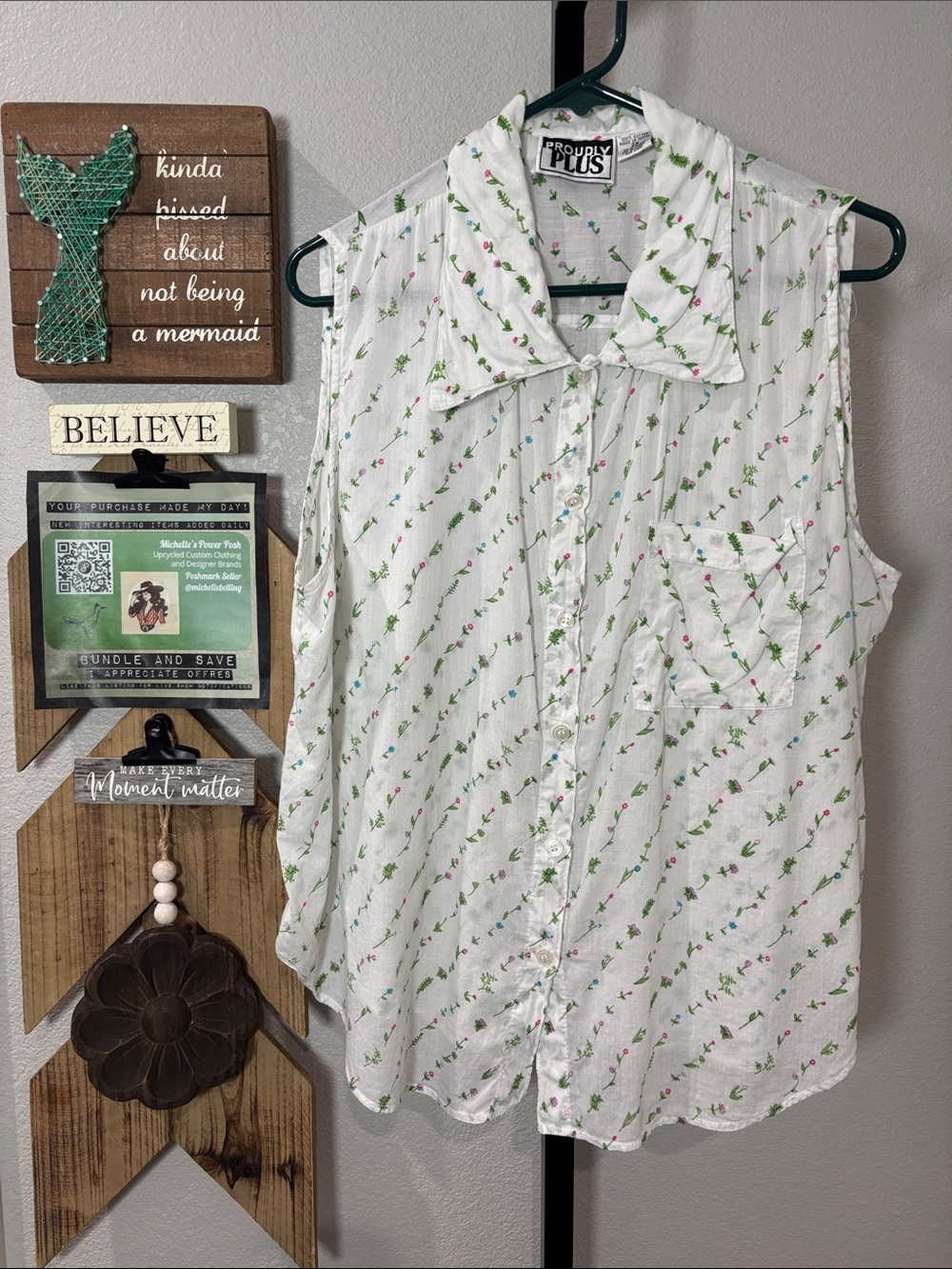 White Floral Button-Front Sleeveless cotton top made in Nepal.Soft and beautiful